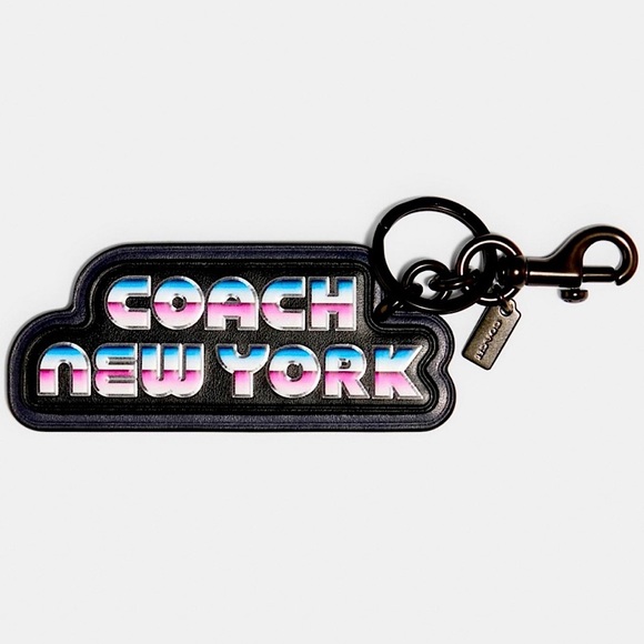 Coach 80s Retro New York Key Fob - Picture 1 of 6
